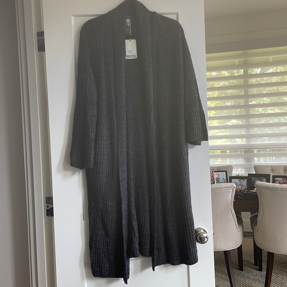 Barefoot Dreams Sweaters - NWT Barefoot Dreams CozyChic Lite Cross Creek Cardi sweater